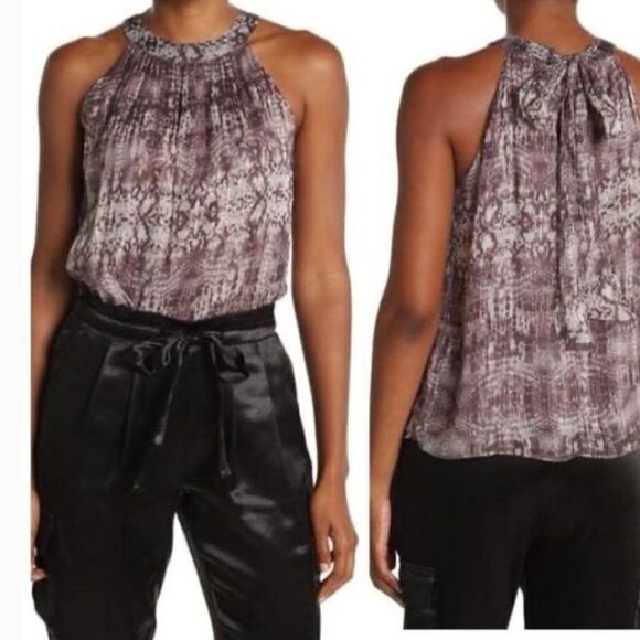 VELVET by GRAHAM & SPENCER Debbie Metallic Halter
Size medium - Picture 5 of 15